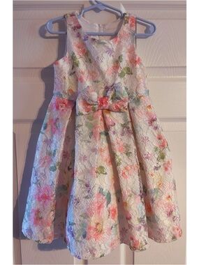 Bonnie Jean White Floral Lace Dress with Pastel Bow